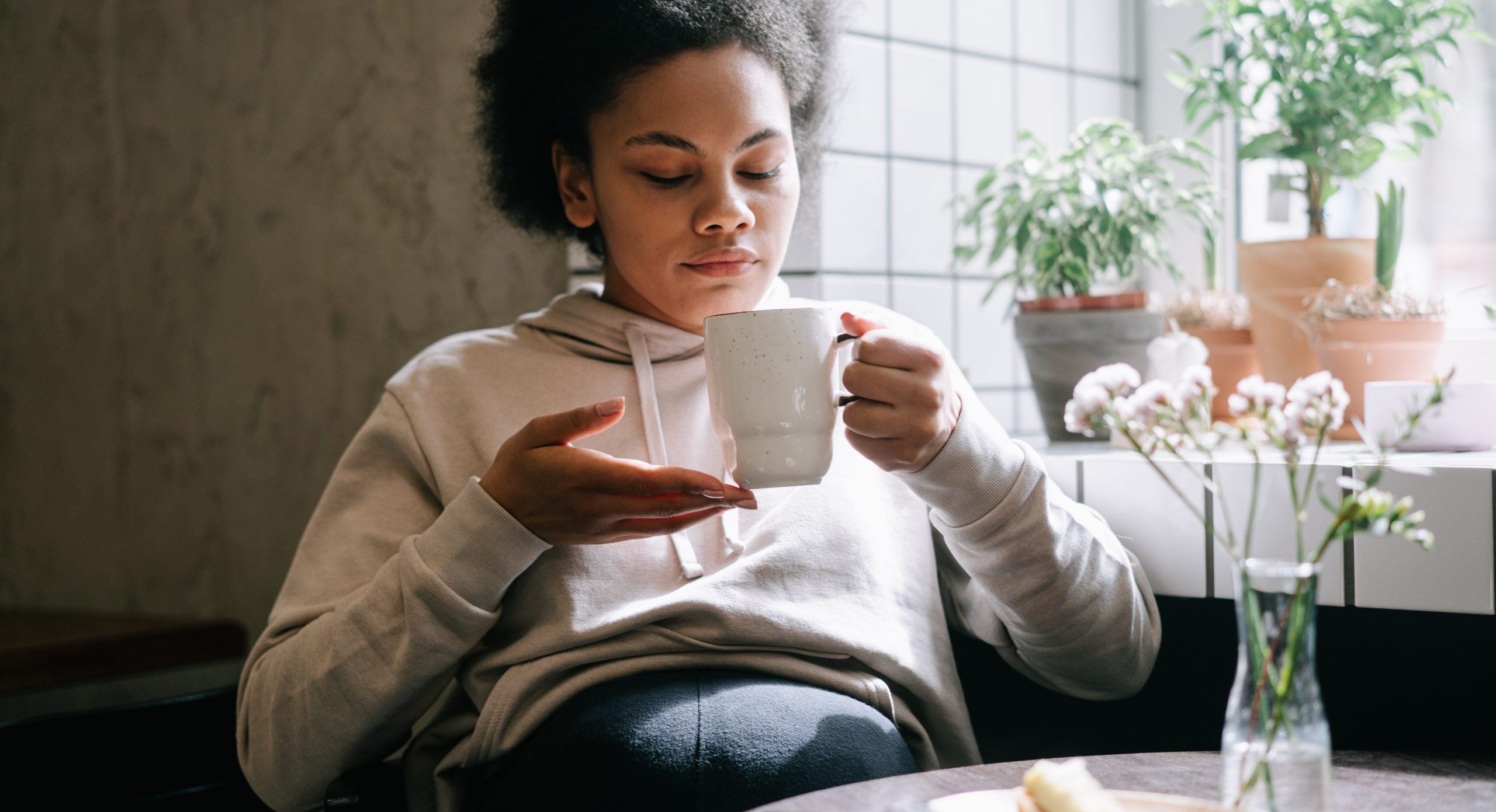 Må man drikke kaffe når man er gravid?