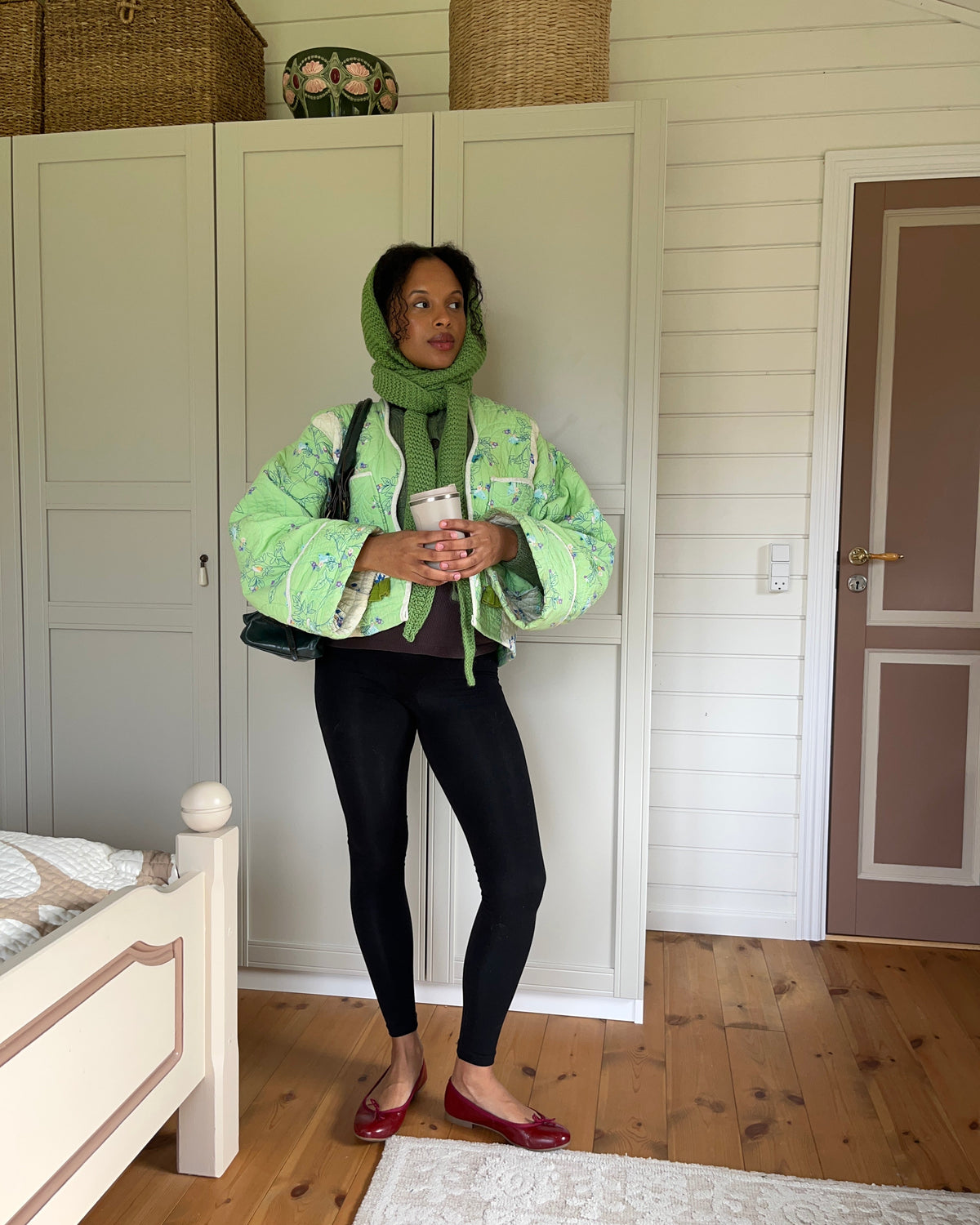 momkind belly support maternity leggings styled