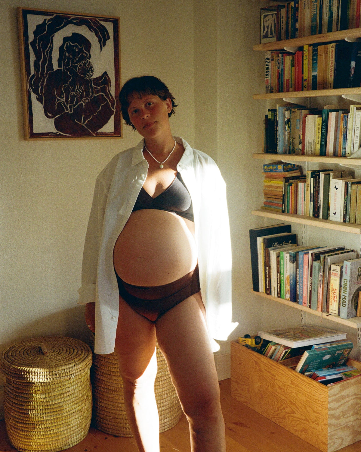 momkind seamless underbelly briefs styled